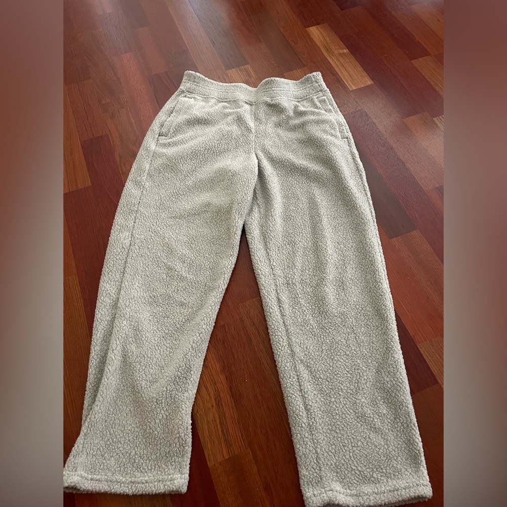 Patagonia Sherpa fleece sweatpants size Small!